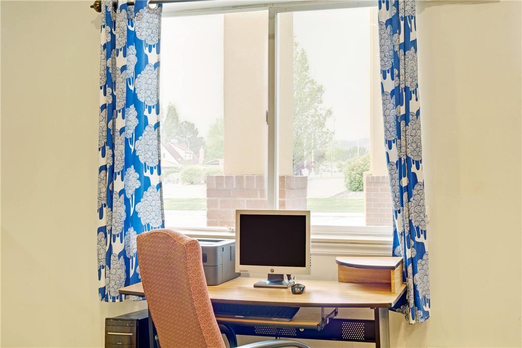 Days Inn By Wyndham Lehi Facilities photo
